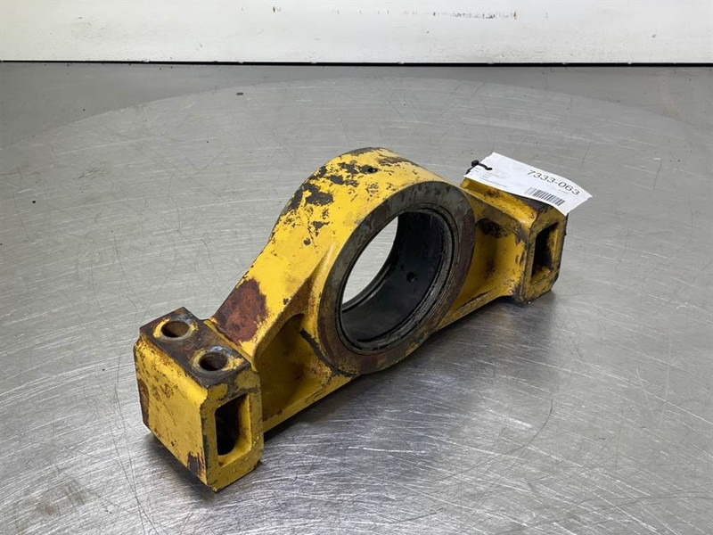 Cat 924G-128-0219-Axle bearing block/Lagerblock - As en onderdelen voor Bouwmachine: afbeelding 2 Cat 924G-128-0219-Axle bearing block/Lagerblock - As en onderdelen voor Bouwmachine: afbeelding 2