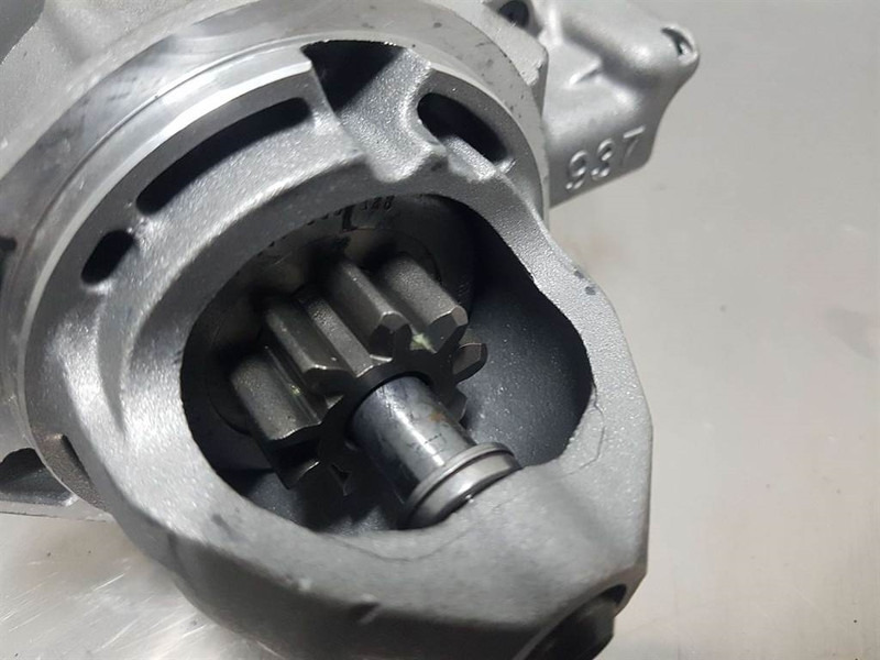 Deutz 1011/2011-12V 9T 2,8KW-Starter/Anlasser/Startmotor - Motor voor Bouwmachine: afbeelding 4 Deutz 1011/2011-12V 9T 2,8KW-Starter/Anlasser/Startmotor - Motor voor Bouwmachine: afbeelding 4