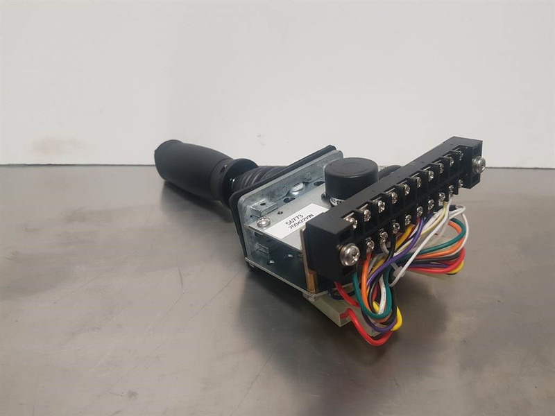 Genie 56773GT - Joystick/Steuergriff/Bedieningshendel - Elektrisch systeem voor Bouwmachine: afbeelding 3 Genie 56773GT - Joystick/Steuergriff/Bedieningshendel - Elektrisch systeem voor Bouwmachine: afbeelding 3