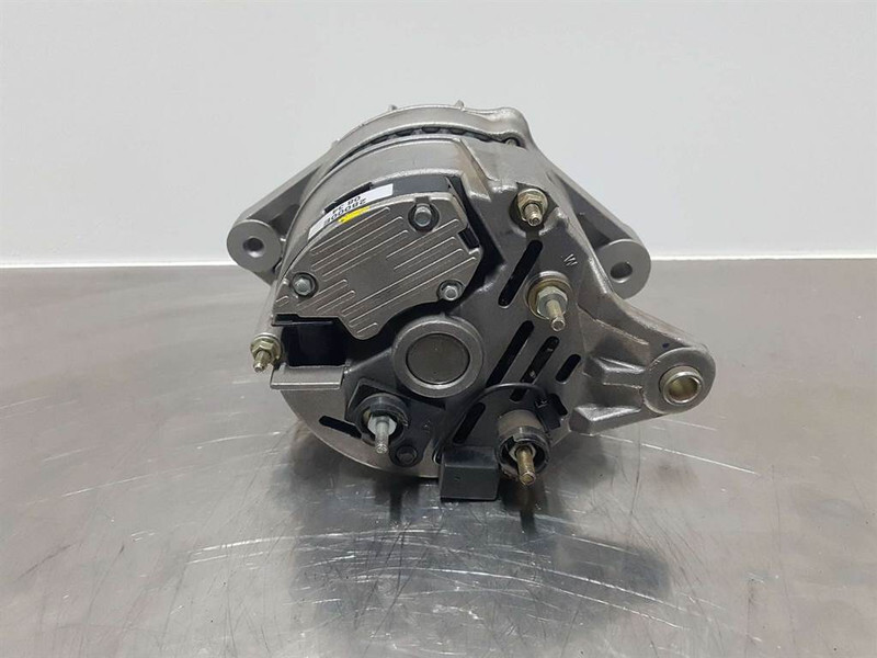 Hitachi 14V 55A-Alternator/Lichtmaschine/Dynamo - Motor voor Bouwmachine: afbeelding 5 Hitachi 14V 55A-Alternator/Lichtmaschine/Dynamo - Motor voor Bouwmachine: afbeelding 5