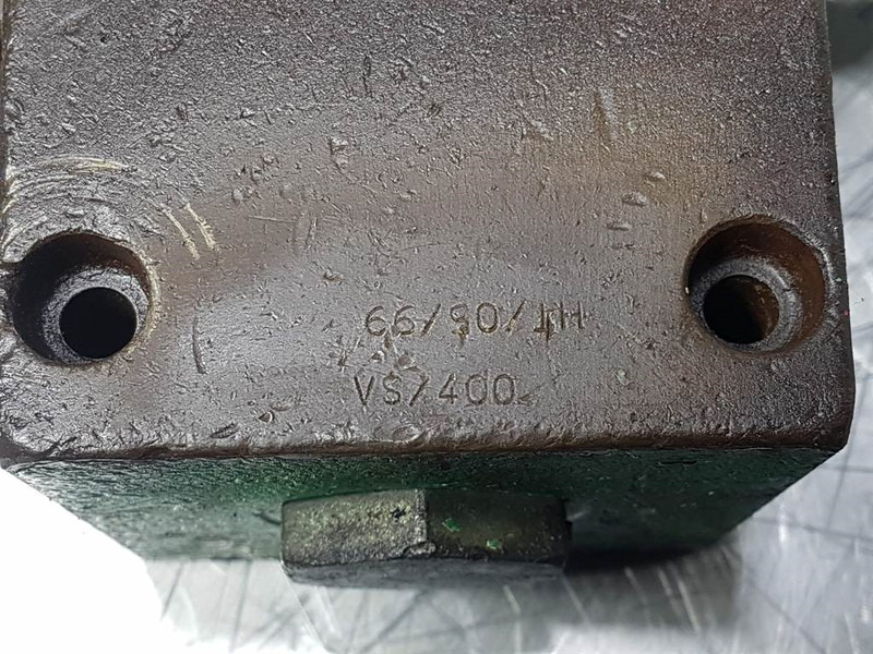 Hitachi W 110 A - Valve/Ventile/Ventiel - Hydraulica: afbeelding 3 Hitachi W 110 A - Valve/Ventile/Ventiel - Hydraulica: afbeelding 3
