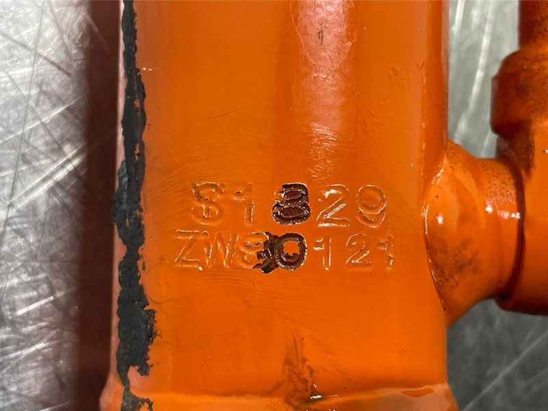 Hitachi ZW95LSD - Steering cylinder/Lenkzylinder - Hydraulica voor Bouwmachine: afbeelding 4 Hitachi ZW95LSD - Steering cylinder/Lenkzylinder - Hydraulica voor Bouwmachine: afbeelding 4