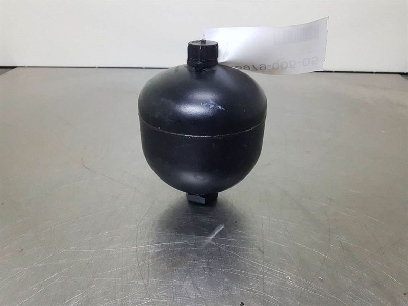 Hydac SBO210-1,4E1/112U-210AK-3041953-Accumulator - Hydraulica voor Bouwmachine: afbeelding 1 Hydac SBO210-1,4E1/112U-210AK-3041953-Accumulator - Hydraulica voor Bouwmachine: afbeelding 1