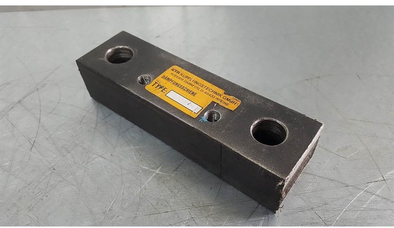 KTR DFSL200 - Vibration damper/Vibrationsdämpfer - Motor en onderdelen voor Bouwmachine: afbeelding 1 KTR DFSL200 - Vibration damper/Vibrationsdämpfer - Motor en onderdelen voor Bouwmachine: afbeelding 1
