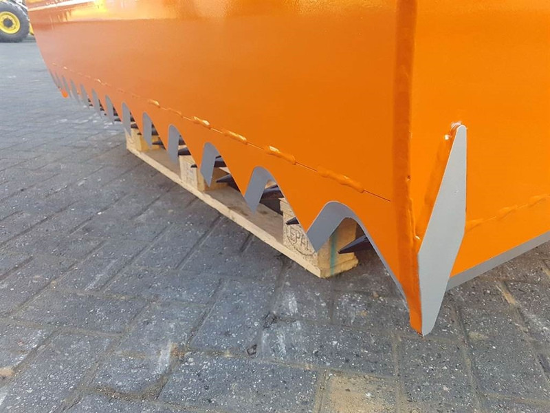 MAMMUT SC195M - Silage cutter/Silageschneider/Kuilhapper - Silo materieel: afbeelding 5 MAMMUT SC195M - Silage cutter/Silageschneider/Kuilhapper - Silo materieel: afbeelding 5