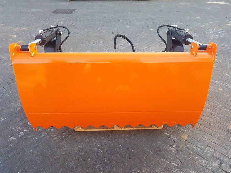 MAMMUT SC195M - Silage cutter/Silageschneider/Kuilhapper - Silo materieel: afbeelding 2 MAMMUT SC195M - Silage cutter/Silageschneider/Kuilhapper - Silo materieel: afbeelding 2