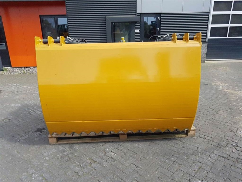 MAMMUT SC220XL - Silage cutter/Silageschneider/Kuilhapper - Silo materieel: afbeelding 2 MAMMUT SC220XL - Silage cutter/Silageschneider/Kuilhapper - Silo materieel: afbeelding 2