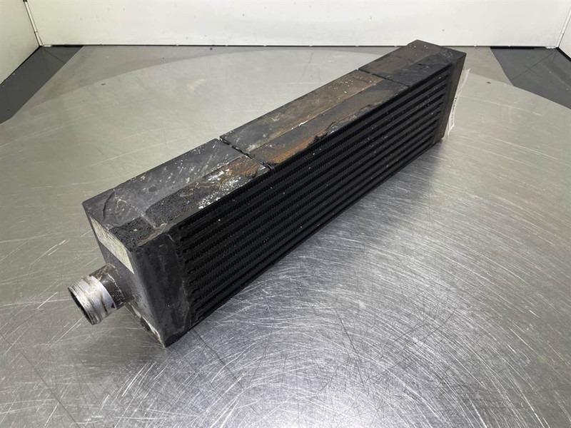 Mecalac 12MTX-5370539-Cooler/Kühler/Koeler - Motor voor Bouwmachine: afbeelding 2 Mecalac 12MTX-5370539-Cooler/Kühler/Koeler - Motor voor Bouwmachine: afbeelding 2