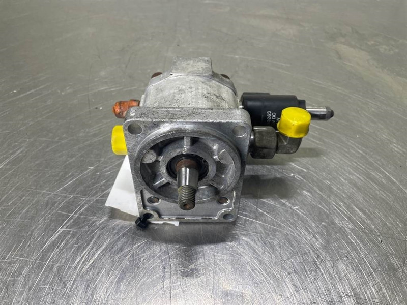 Mecalac 12MTX-5370584-Koelvin motor - Hydraulica voor Bouwmachine: afbeelding 1 Mecalac 12MTX-5370584-Koelvin motor - Hydraulica voor Bouwmachine: afbeelding 1