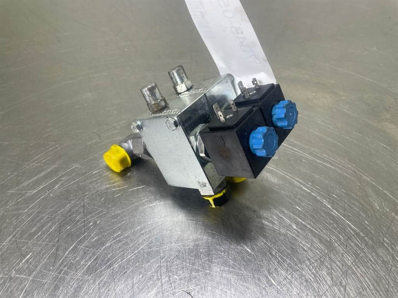 Mecalac 12MTX-6090481-Walvoil 5KT7200301-2/2 Valve - Hydraulica voor Bouwmachine: afbeelding 2 Mecalac 12MTX-6090481-Walvoil 5KT7200301-2/2 Valve - Hydraulica voor Bouwmachine: afbeelding 2