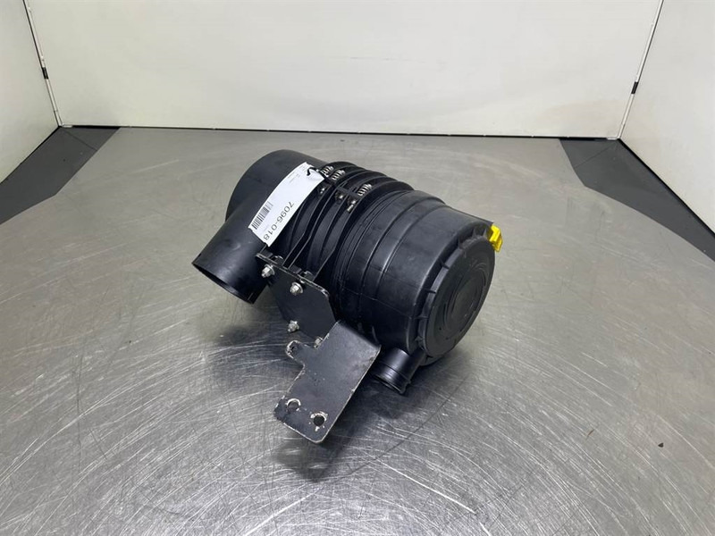 New Holland W110C - Air filter/Luftfilter/Luchtfilter - Motor voor Bouwmachine: afbeelding 2 New Holland W110C - Air filter/Luftfilter/Luchtfilter - Motor voor Bouwmachine: afbeelding 2