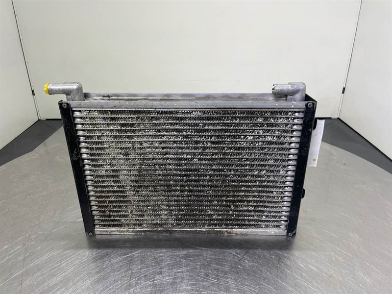 New Holland W110C - Cooler/Kühler/Koeler - Motor voor Bouwmachine: afbeelding 4 New Holland W110C - Cooler/Kühler/Koeler - Motor voor Bouwmachine: afbeelding 4