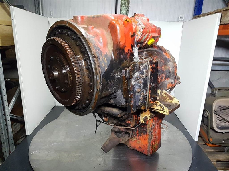 O & K L45 - Transmission/Getriebe/Transmissiebak - Versnellingsbak en onderdelen voor Bouwmachine: afbeelding 3 O & K L45 - Transmission/Getriebe/Transmissiebak - Versnellingsbak en onderdelen voor Bouwmachine: afbeelding 3