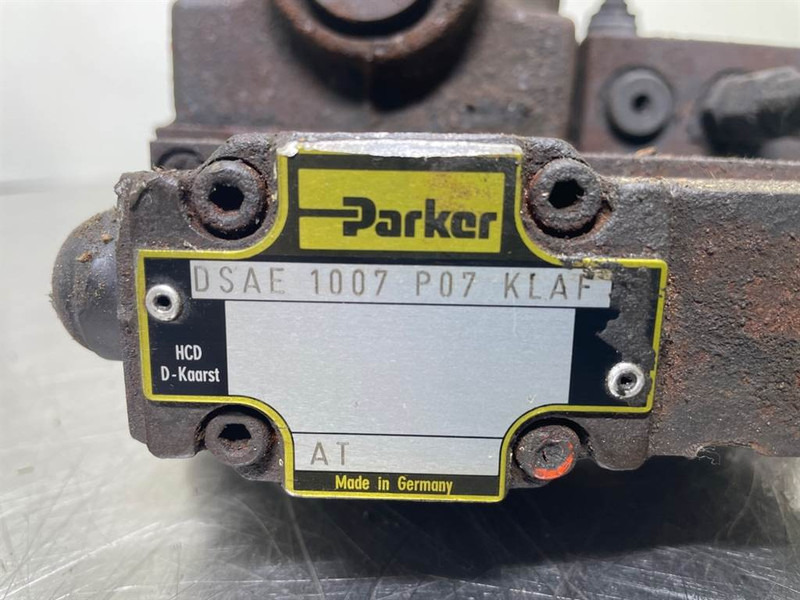 Parker PV023R1K1T1NFRD - Load sensing pump - Hydraulica voor Bouwmachine: afbeelding 5 Parker PV023R1K1T1NFRD - Load sensing pump - Hydraulica voor Bouwmachine: afbeelding 5