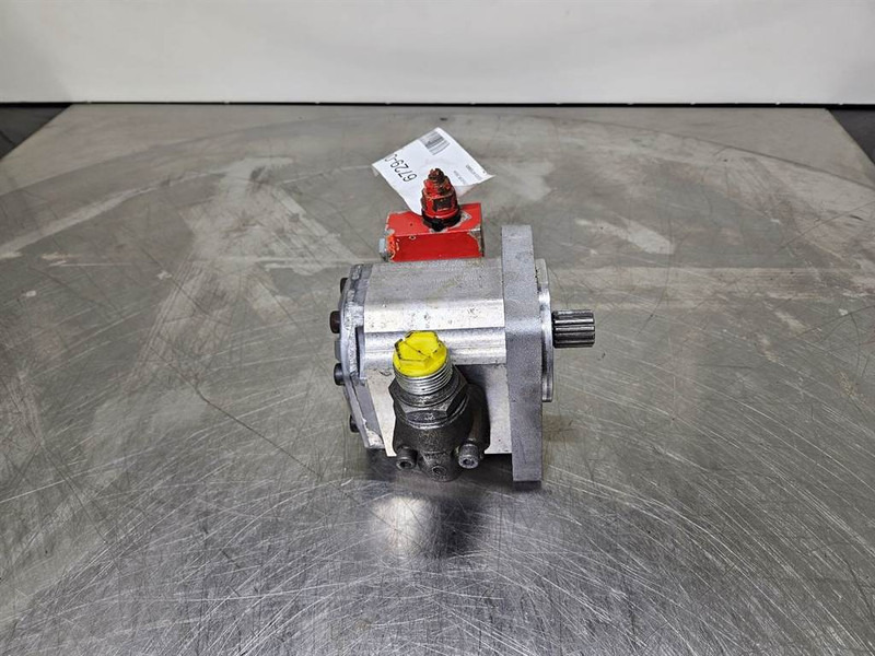 Sauer Danfoss SNP3NN/038RN06D-Gearpump/Zahnradpumpe/Tandwielpomp - Hydraulica voor Bouwmachine: afbeelding 2 Sauer Danfoss SNP3NN/038RN06D-Gearpump/Zahnradpumpe/Tandwielpomp - Hydraulica voor Bouwmachine: afbeelding 2