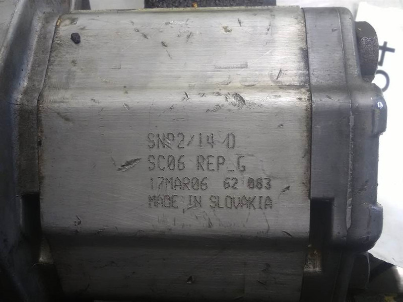 Sauer Sundstrand SNP2/14DSC06REPG - Gearpump - Hydraulica: afbeelding 3 Sauer Sundstrand SNP2/14DSC06REPG - Gearpump - Hydraulica: afbeelding 3