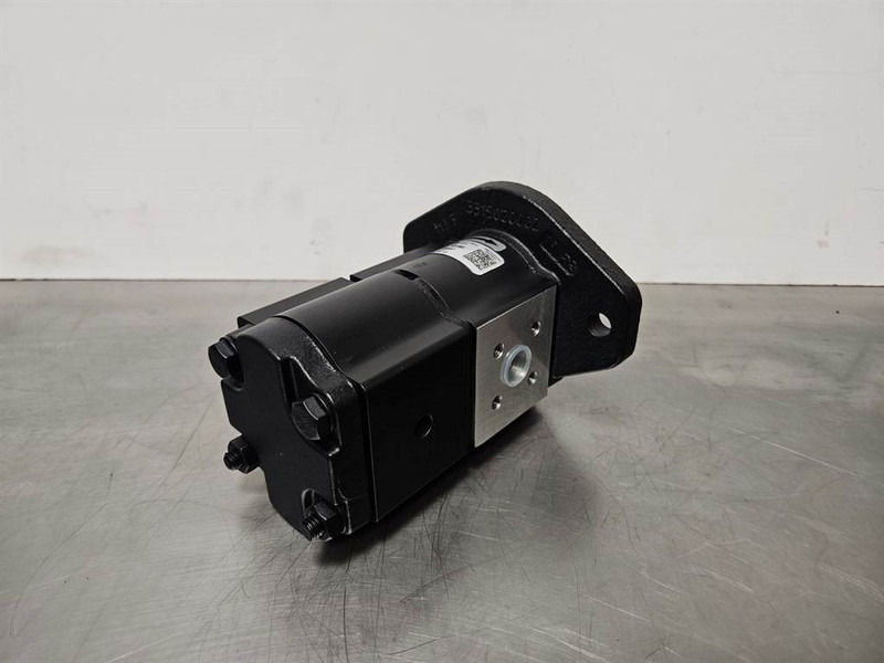 Schaeff SKL823-5100661630-Gearpump/Zahnradpumpe - Hydraulica voor Bouwmachine: afbeelding 5 Schaeff SKL823-5100661630-Gearpump/Zahnradpumpe - Hydraulica voor Bouwmachine: afbeelding 5