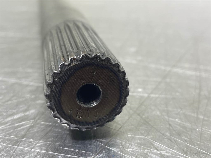Schaeff SKL853-ZF AP-R735/P4-4472318123-Joint shaft - As en onderdelen voor Bouwmachine: afbeelding 4 Schaeff SKL853-ZF AP-R735/P4-4472318123-Joint shaft - As en onderdelen voor Bouwmachine: afbeelding 4