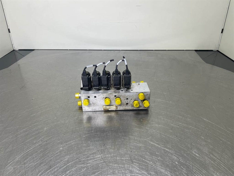Sennebogen 835E-190462-Valve/Ventile/Ventiel - Hydraulica voor Bouwmachine: afbeelding 1 Sennebogen 835E-190462-Valve/Ventile/Ventiel - Hydraulica voor Bouwmachine: afbeelding 1