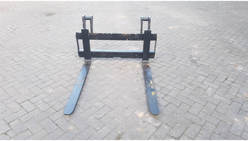 Terex Schaeff TL/SKL/SKS-Yanmar V-2,5T-Forks/Palletgabeln - Vorken voor Bouwmachine: afbeelding 5 Terex Schaeff TL/SKL/SKS-Yanmar V-2,5T-Forks/Palletgabeln - Vorken voor Bouwmachine: afbeelding 5