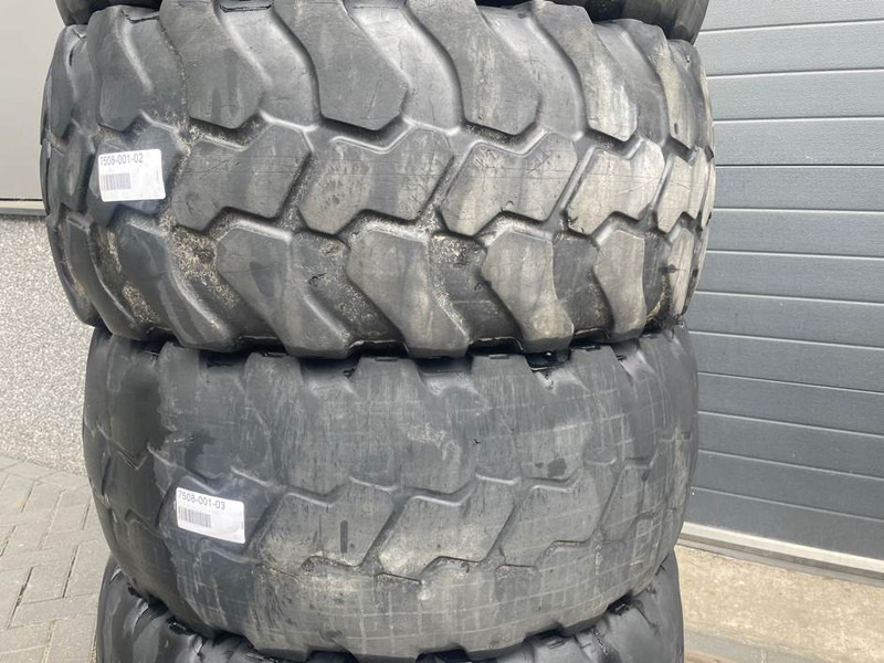 Terex TL120-Barkley 405/70R20-Tire/Reifen/Band - Banden en velgen voor Bouwmachine: afbeelding 4 Terex TL120-Barkley 405/70R20-Tire/Reifen/Band - Banden en velgen voor Bouwmachine: afbeelding 4