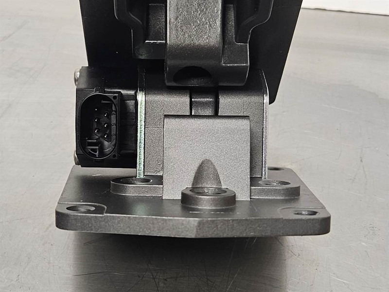 Nieuw Elektrisch systeem voor Bouwmachine Terex TL260-5350260006-Gas pedal/Fusspedal/Gaspedaal: afbeelding 6 Nieuw Elektrisch systeem voor Bouwmachine Terex TL260-5350260006-Gas pedal/Fusspedal/Gaspedaal: afbeelding 6