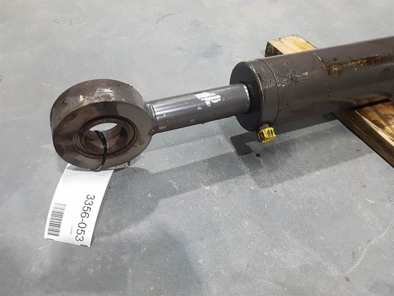 - Tilt cylinder/Kippzylinder/Nijgcilinder - Hydraulica: afbeelding 2 - Tilt cylinder/Kippzylinder/Nijgcilinder - Hydraulica: afbeelding 2