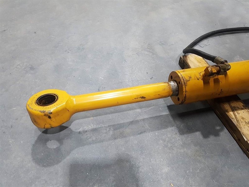 - Tilt cylinder/Kippzylinder/Nijgcilinder - Hydraulica: afbeelding 2 - Tilt cylinder/Kippzylinder/Nijgcilinder - Hydraulica: afbeelding 2