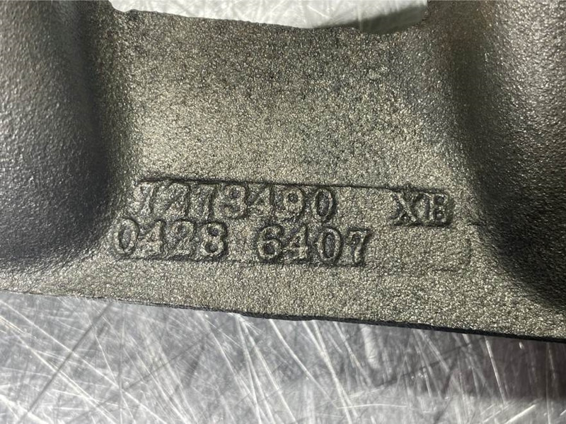 Volvo L30B-Z/X-Deutz TD2011L04I-04286407-Intake manifold - Motor voor Bouwmachine: afbeelding 4 Volvo L30B-Z/X-Deutz TD2011L04I-04286407-Intake manifold - Motor voor Bouwmachine: afbeelding 4