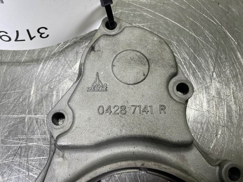 Volvo L30B-Z/X-Deutz TD2011L04I-04287141R-Front cover - Motor voor Bouwmachine: afbeelding 3 Volvo L30B-Z/X-Deutz TD2011L04I-04287141R-Front cover - Motor voor Bouwmachine: afbeelding 3