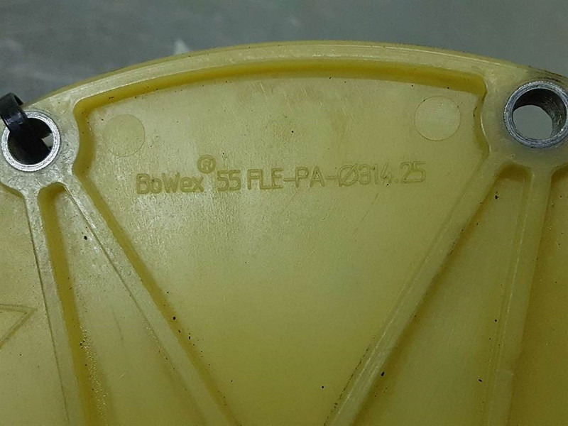 Volvo L30G-VOE15219062-Flange coupling/Flanschkupplung - Motor voor Bouwmachine: afbeelding 2 Volvo L30G-VOE15219062-Flange coupling/Flanschkupplung - Motor voor Bouwmachine: afbeelding 2