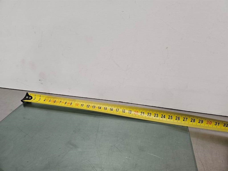 Yanmar V80/V100/V120-5388665451-Window/Scheibe/Ruit - Cabine en interieur voor Bouwmachine: afbeelding 4 Yanmar V80/V100/V120-5388665451-Window/Scheibe/Ruit - Cabine en interieur voor Bouwmachine: afbeelding 4