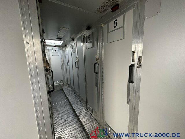 Mercedes-Benz Setra prison transporter 15 cells - 29 prisoners - Bus: afbeelding 2 Mercedes-Benz Setra prison transporter 15 cells - 29 prisoners - Bus: afbeelding 2