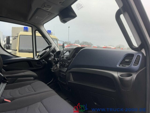 Interieur foto 1: Bestelwagen gesloten laadbak Iveco Daily 72C180 HiMatic Autom. Koffer 3.5t Nutzlast