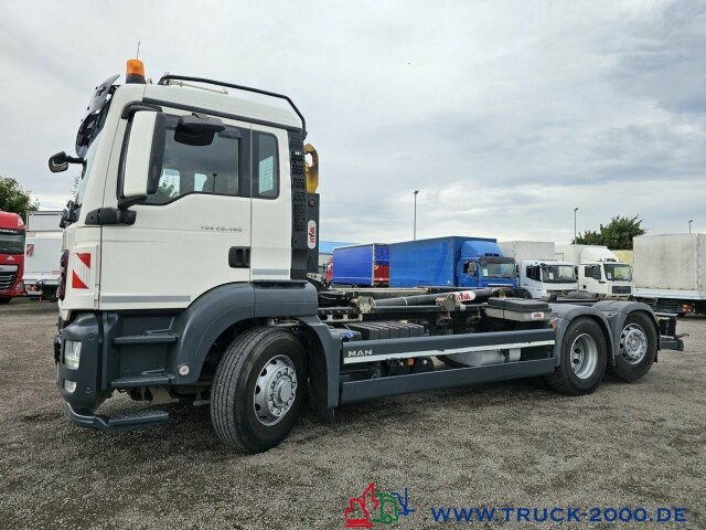 MAN TGS 26.460 6x4 (H) Hyva 20.60 S Lift/ Lenkachse - Haakarmsysteem vrachtwagen: afbeelding 2 MAN TGS 26.460 6x4 (H) Hyva 20.60 S Lift/ Lenkachse - Haakarmsysteem vrachtwagen: afbeelding 2