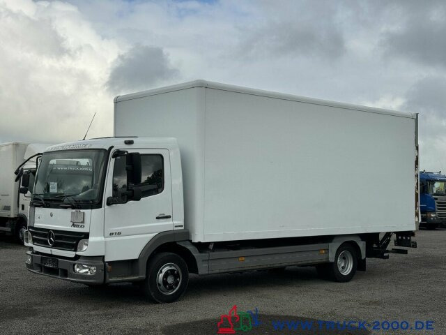 Mercedes-Benz 816 Atego Koffer Ladebordwand MBB 1.000Kg 3Sitze - Bestelwagen gesloten laadbak: afbeelding 4 Mercedes-Benz 816 Atego Koffer Ladebordwand MBB 1.000Kg 3Sitze - Bestelwagen gesloten laadbak: afbeelding 4