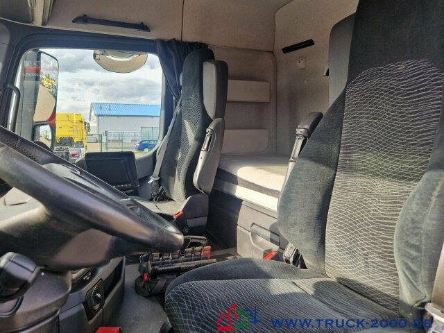 Mercedes-Benz Arocs 3251 8x4 Hiab 302 EP-5 28M/T 19mHakenhöhe - Kipper vrachtwagen, Kraanwagen: afbeelding 4 Mercedes-Benz Arocs 3251 8x4 Hiab 302 EP-5 28M/T 19mHakenhöhe - Kipper vrachtwagen, Kraanwagen: afbeelding 4