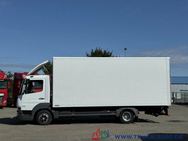 Mercedes-Benz Atego 818 Koffer LBW DHOLLANDIA 1.000kg 3 Sitze - Bestelwagen gesloten laadbak: afbeelding 2 Mercedes-Benz Atego 818 Koffer LBW DHOLLANDIA 1.000kg 3 Sitze - Bestelwagen gesloten laadbak: afbeelding 2