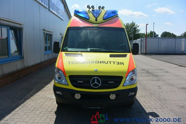 Mercedes-Benz Sprinter 316 RTW Ambulance Mobile Delfis Rettung - Ambulance: afbeelding 2 Mercedes-Benz Sprinter 316 RTW Ambulance Mobile Delfis Rettung - Ambulance: afbeelding 2
