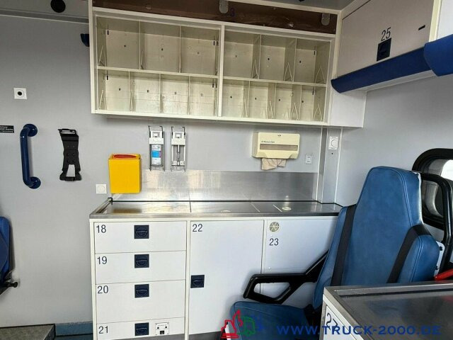 Mercedes-Benz Sprinter 516 Fahrtec RTW Luftfederung 1. Hand - Ambulance: afbeelding 4 Mercedes-Benz Sprinter 516 Fahrtec RTW Luftfederung 1. Hand - Ambulance: afbeelding 4