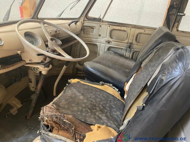Volkswagen Bus mit Scheiben Restaurierungsobjekt Verzollt - Gesloten bestelwagen: afbeelding 5 Volkswagen Bus mit Scheiben Restaurierungsobjekt Verzollt - Gesloten bestelwagen: afbeelding 5