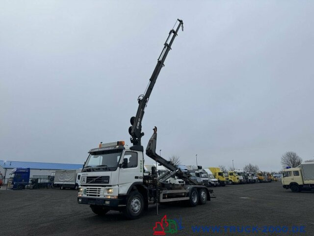 Interieur foto 1: Haakarmsysteem vrachtwagen, Kraanwagen Volvo 340 HIAB Kran 11,9m=790kg 5+6 Steuerkreis Klima