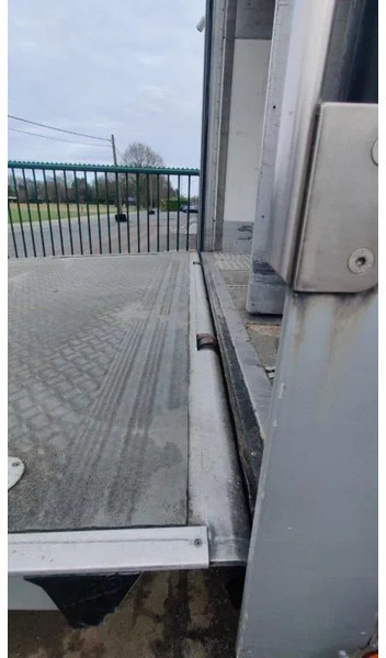 Dhollandia Laadklep / Achtersluitklep 2000 kg MBB / Palfinger / B.A.R. Cargolift - Laadklep: afbeelding 3 Dhollandia Laadklep / Achtersluitklep 2000 kg MBB / Palfinger / B.A.R. Cargolift - Laadklep: afbeelding 3