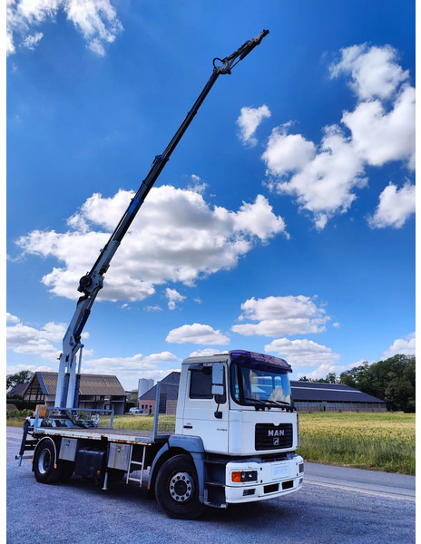 MAN 18.410 F2000 Cormach 22000 E4F + jib - Vrachtwagen met open laadbak, Kraanwagen: afbeelding 1 MAN 18.410 F2000 Cormach 22000 E4F + jib - Vrachtwagen met open laadbak, Kraanwagen: afbeelding 1