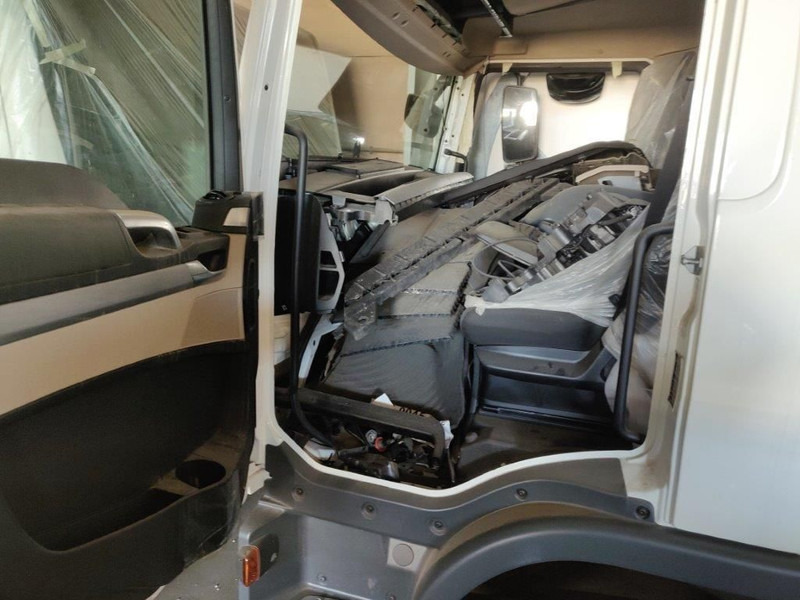 MAN Cabine TGL Euro6 - Cabine en interieur voor Vrachtwagen: afbeelding 3 MAN Cabine TGL Euro6 - Cabine en interieur voor Vrachtwagen: afbeelding 3