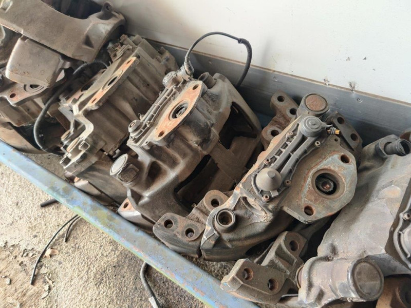 MAN Remklauwen / Brake calipers F2000 / TGA - Remklauw voor Vrachtwagen: afbeelding 1 MAN Remklauwen / Brake calipers F2000 / TGA - Remklauw voor Vrachtwagen: afbeelding 1