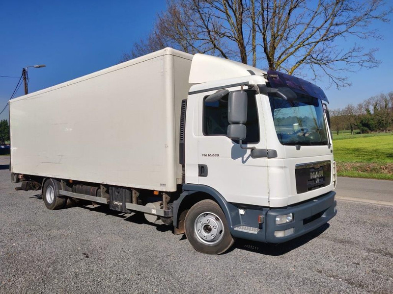 MAN TGL 12.220 TGL 12.220 bakwagen met laadklep euro5 - Bakwagen: afbeelding 2 MAN TGL 12.220 TGL 12.220 bakwagen met laadklep euro5 - Bakwagen: afbeelding 2