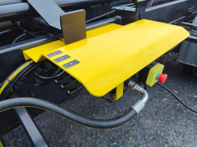 MAN TGL 12.250 with NEW Containersystem / Hooklift JIMECA - Haakarmsysteem vrachtwagen: afbeelding 5 MAN TGL 12.250 with NEW Containersystem / Hooklift JIMECA - Haakarmsysteem vrachtwagen: afbeelding 5