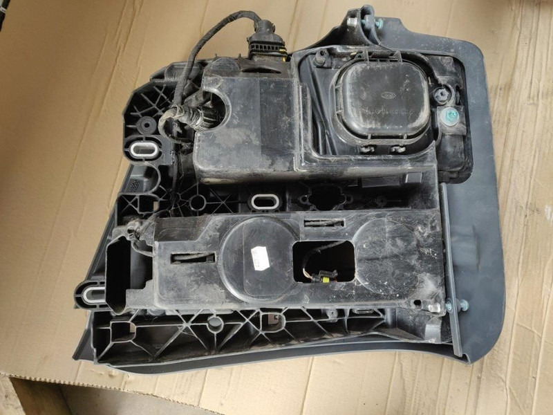 MAN koplamp / headlight TGL Euro6 - Koplamp: afbeelding 4 MAN koplamp / headlight TGL Euro6 - Koplamp: afbeelding 4
