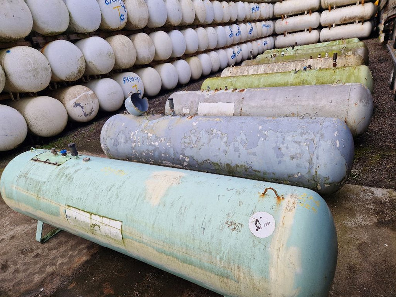 LPG / GAS GASTANK 1600 LITER - Brandstoftank: afbeelding 3 LPG / GAS GASTANK 1600 LITER - Brandstoftank: afbeelding 3